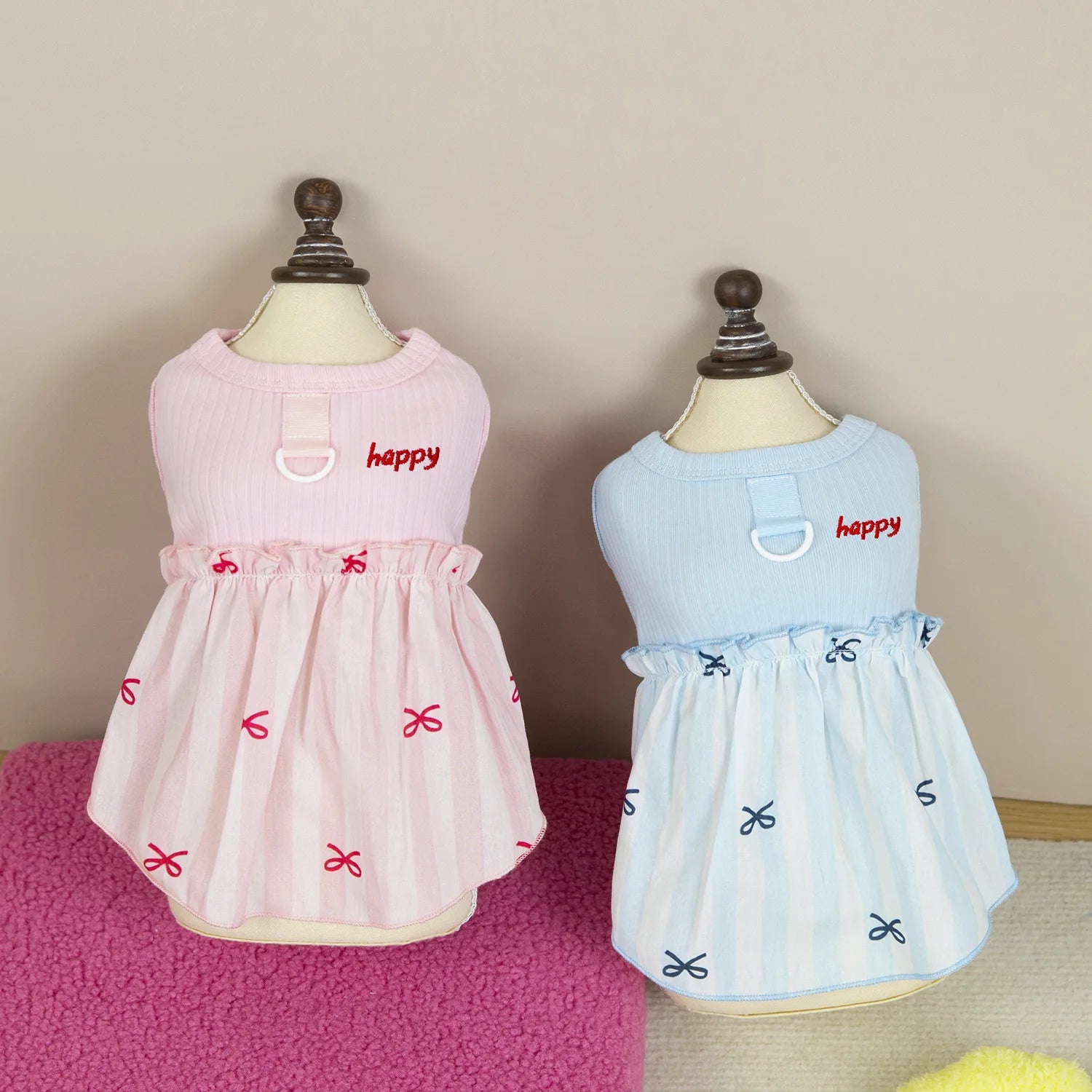 Pet Plaid Bow Dress Spring Summer Pet Clothing Cat Clothing Small Dog Patchwork Vest Dog Dresses for Small Dogs Puppy Clothes