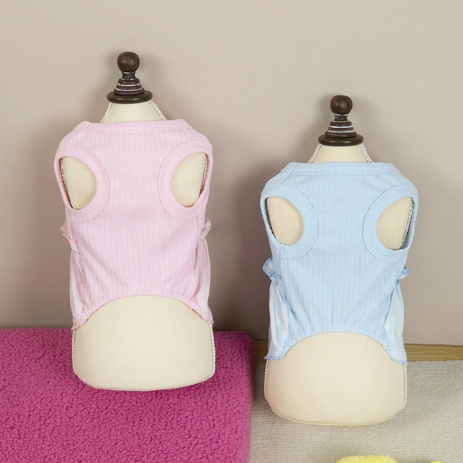 Pet Plaid Bow Dress Spring Summer Pet Clothing Cat Clothing Small Dog Patchwork Vest Dog Dresses for Small Dogs Puppy Clothes